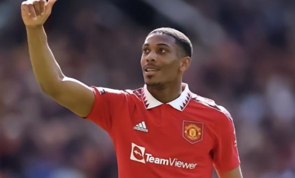 而莱昂德罗 而莱昂德罗